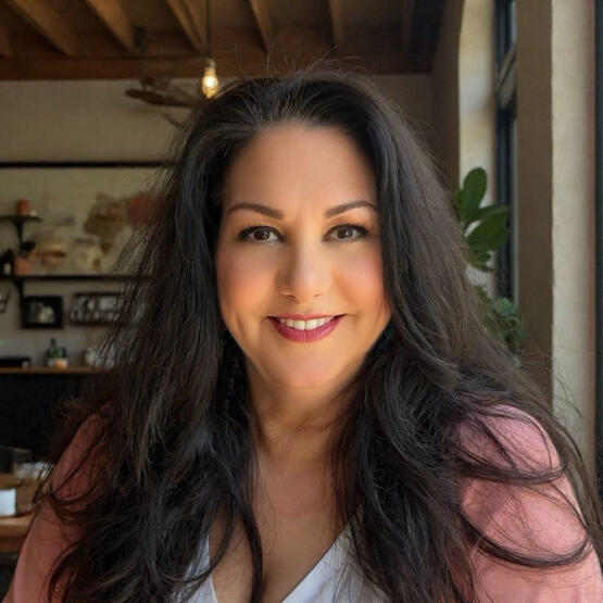 **Ellen Smith** **Functional Neuro-Communication Support** Working with a Functional Neuro-Communication Support Coach can help